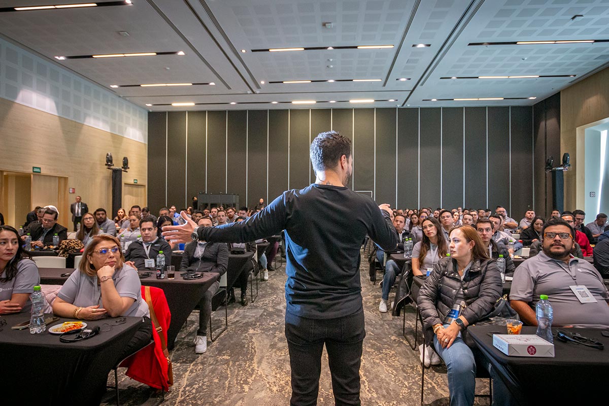 ASSURANT_MX1__6945bb6b8c572a78cfe68e1f_1