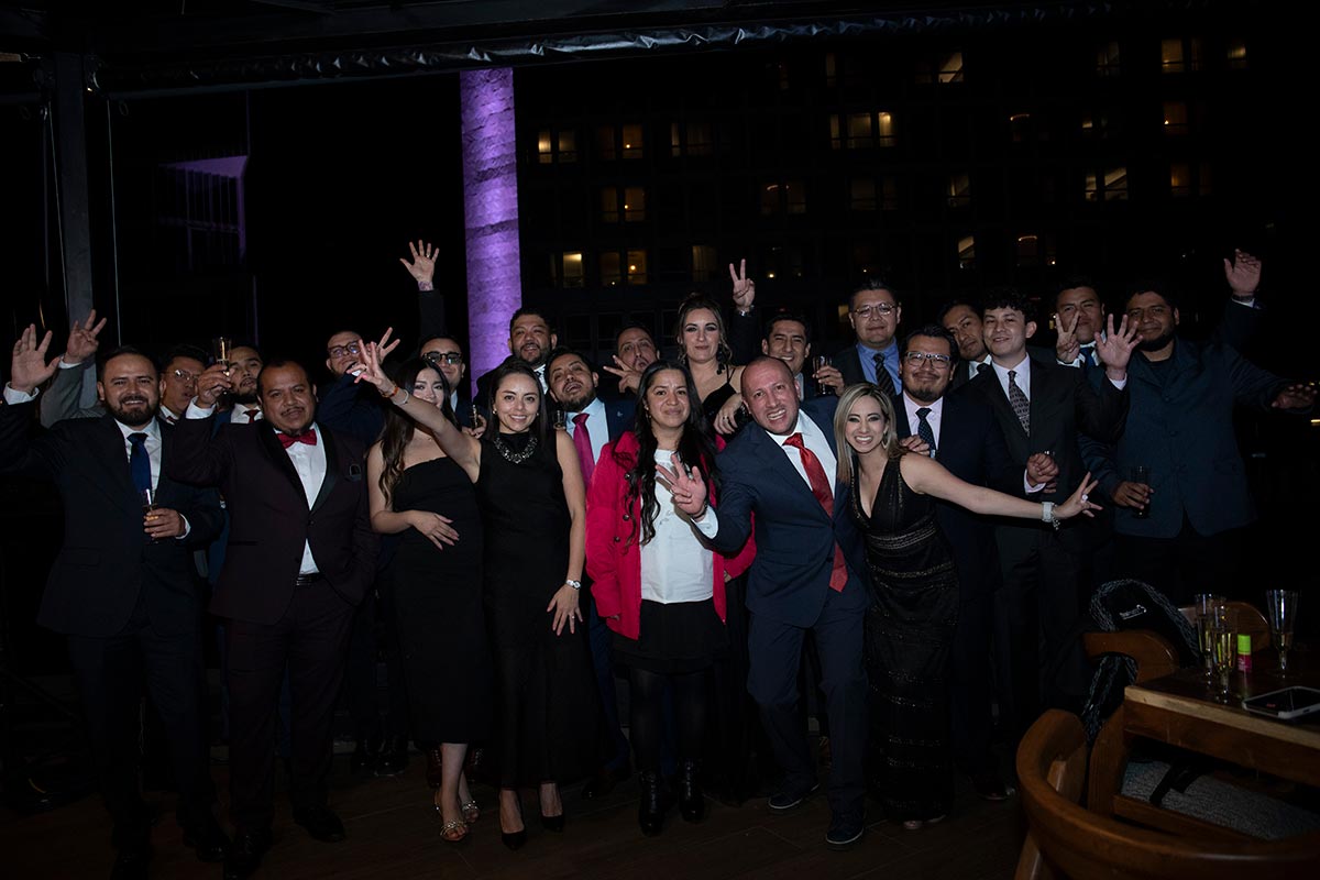 BlackTrust_MX1__692df186df25b981bad94f35_1