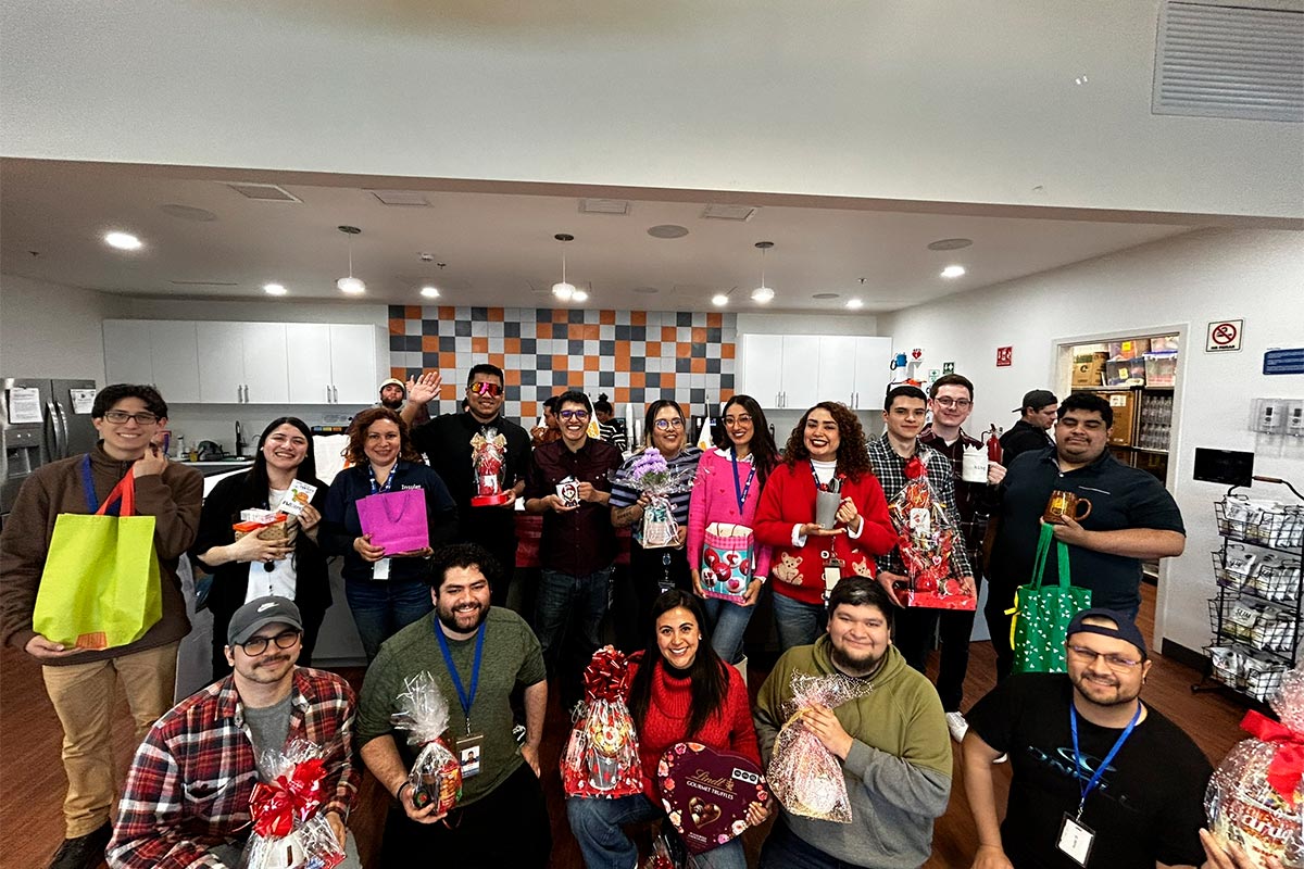 Insulet_MX1_MX_6945c74b8c572a78cfe68e3f_1