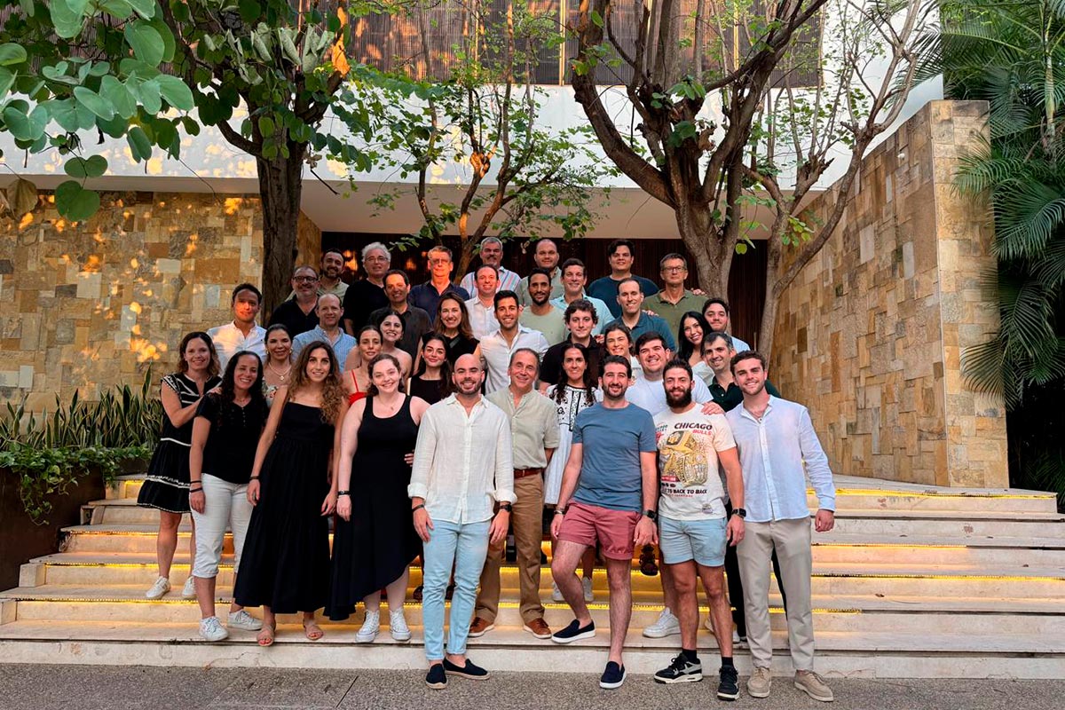 Axxets_MX1__69823ddb6f260eca52e93dff_1