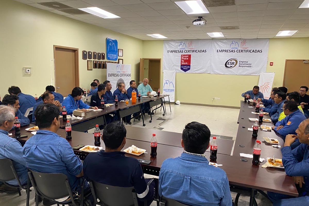 Electricidad-Águila-de-Tuxpan_MX1__6aa30688fa0be7eb72deea75_1