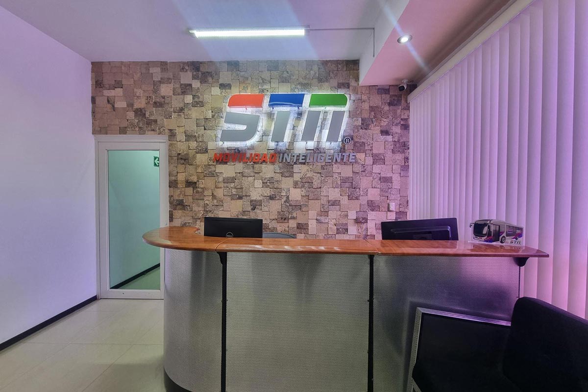 STN_MX1__6aa30688fa0be7eb72deea75_1